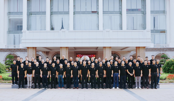 欧陆娱乐集团电子新材料行业会议在广东东莞总部成功召开